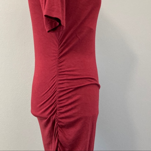 A Pea in the Pod Midi Maternity Dress - Picture 2 of 2